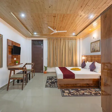 Sunset Vibes! Near Mall Road Kasauli By Alluring North Exterior photo