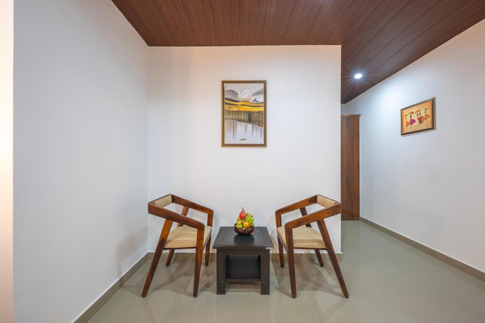 Sunset Vibes! Near Mall Road By Alluring North Homestay Kasauli